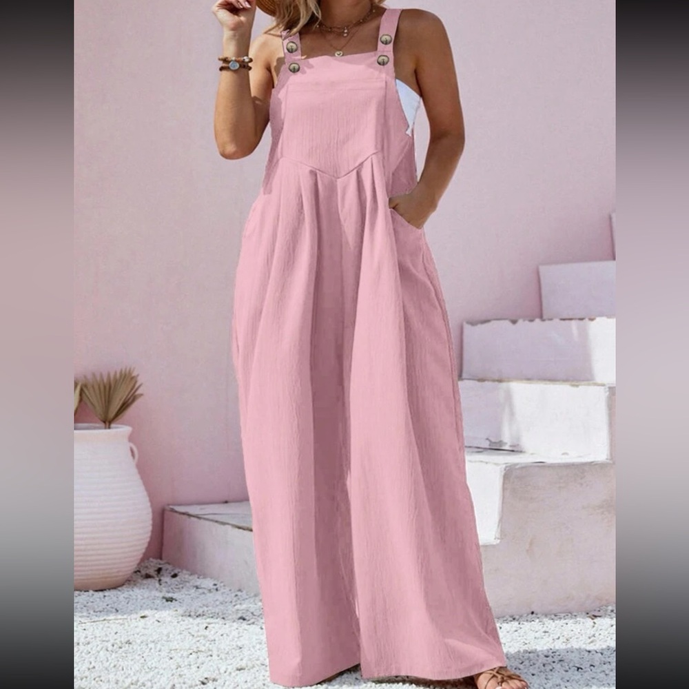 Plus size pink overall jumpsuit - Picture 2 of 14